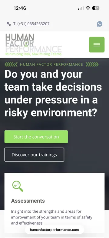 Screenshots van Human Factor Performance op mobiel